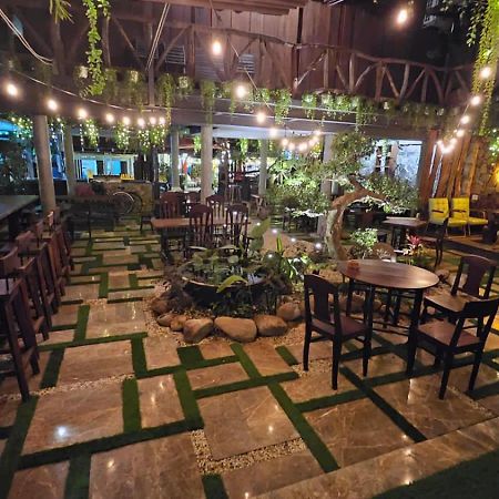 Phoenix Hotel An Bang Beach Хой Ан Екстериор снимка