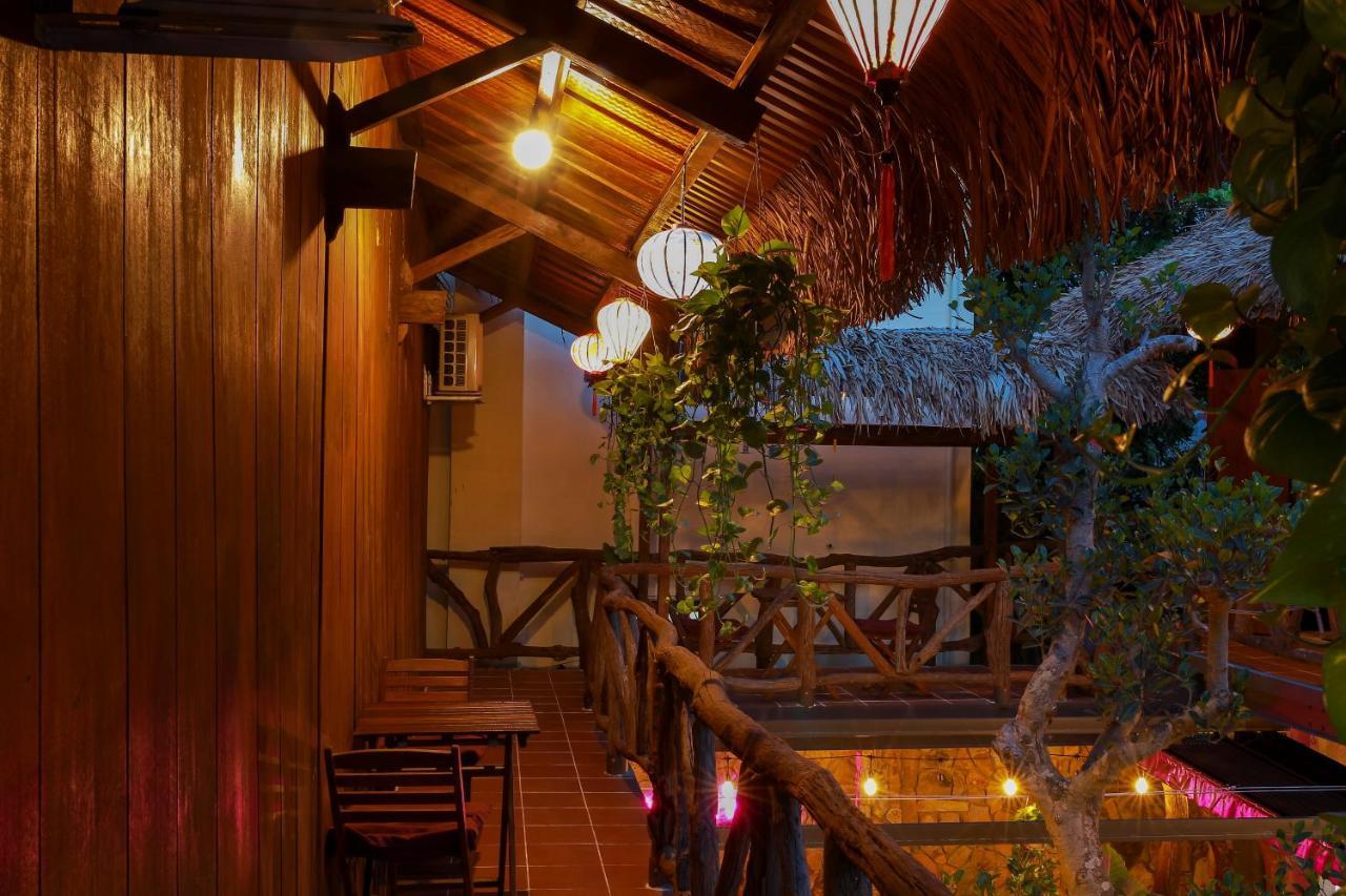 Phoenix Hotel An Bang Beach Хой Ан Екстериор снимка